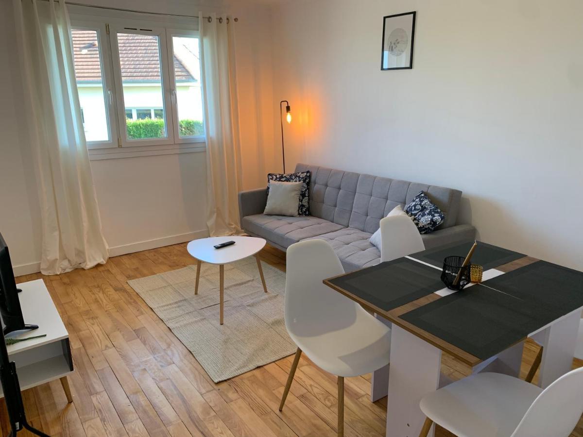 Lacolline-Ponthebert,Com - Appartement Entier Renove -Grand Parking Gratuit, Tout Equipe, Confortable, Netflix Et Amazon Prime Gratuits Et Illimites, Matelas Emma, Lave Linge, Vue Sur La Vallee, Rdc المظهر الخارجي الصورة