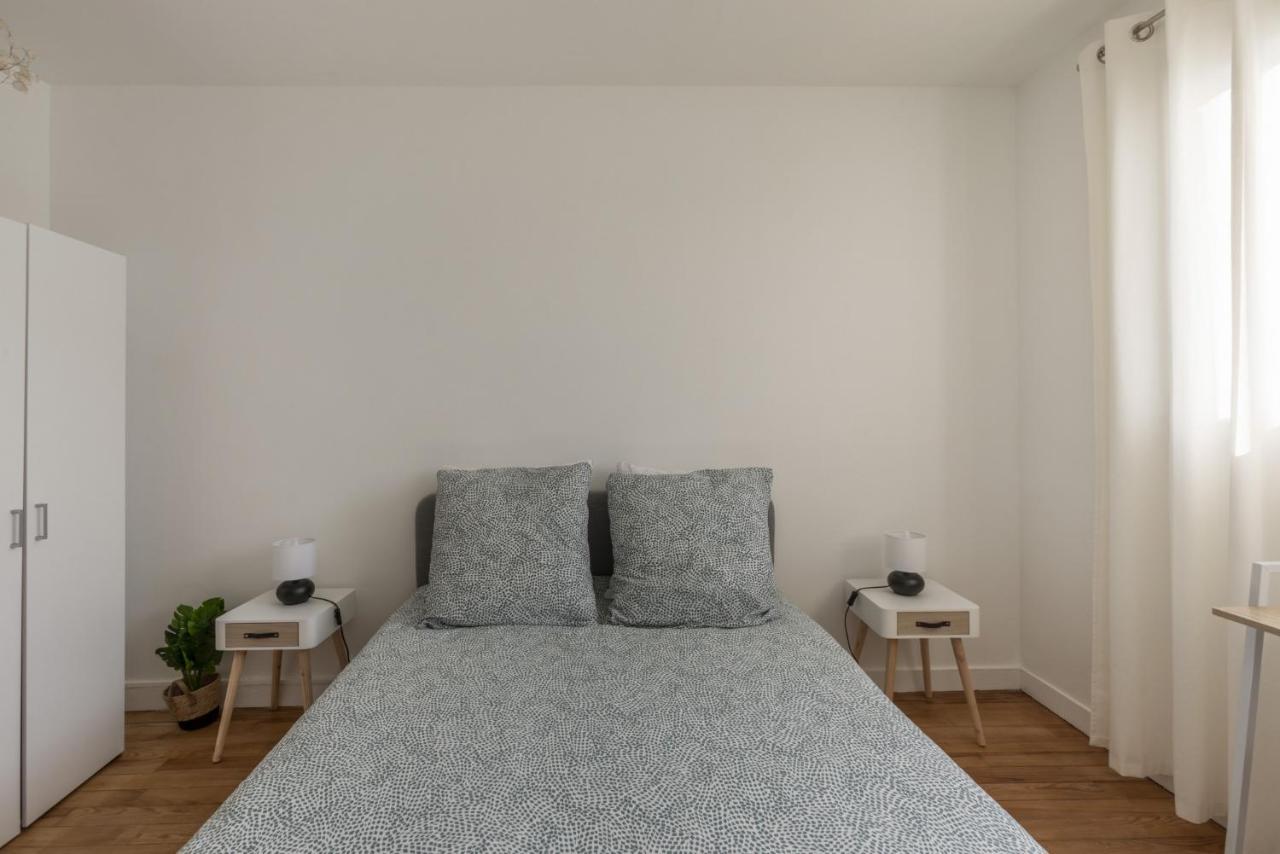Lacolline-Ponthebert,Com - Appartement Entier Renove -Grand Parking Gratuit, Tout Equipe, Confortable, Netflix Et Amazon Prime Gratuits Et Illimites, Matelas Emma, Lave Linge, Vue Sur La Vallee, Rdc المظهر الخارجي الصورة