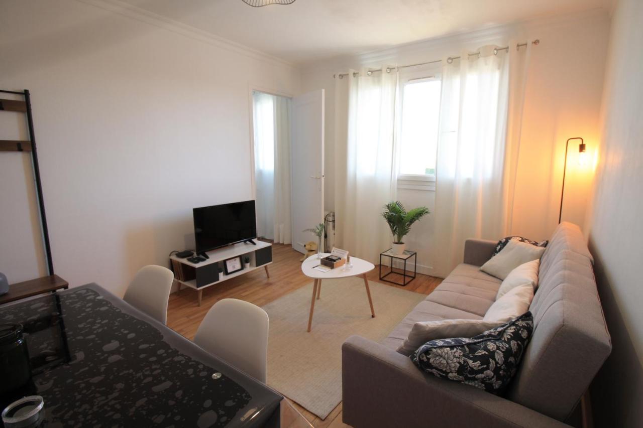 Lacolline-Ponthebert,Com - Appartement Entier Renove -Grand Parking Gratuit, Tout Equipe, Confortable, Netflix Et Amazon Prime Gratuits Et Illimites, Matelas Emma, Lave Linge, Vue Sur La Vallee, Rdc المظهر الخارجي الصورة
