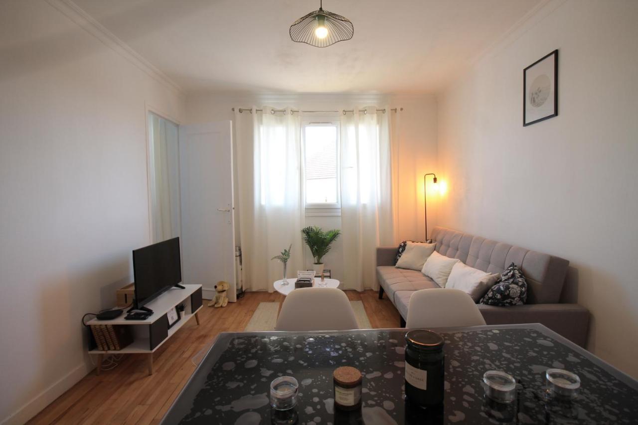 Lacolline-Ponthebert,Com - Appartement Entier Renove -Grand Parking Gratuit, Tout Equipe, Confortable, Netflix Et Amazon Prime Gratuits Et Illimites, Matelas Emma, Lave Linge, Vue Sur La Vallee, Rdc المظهر الخارجي الصورة
