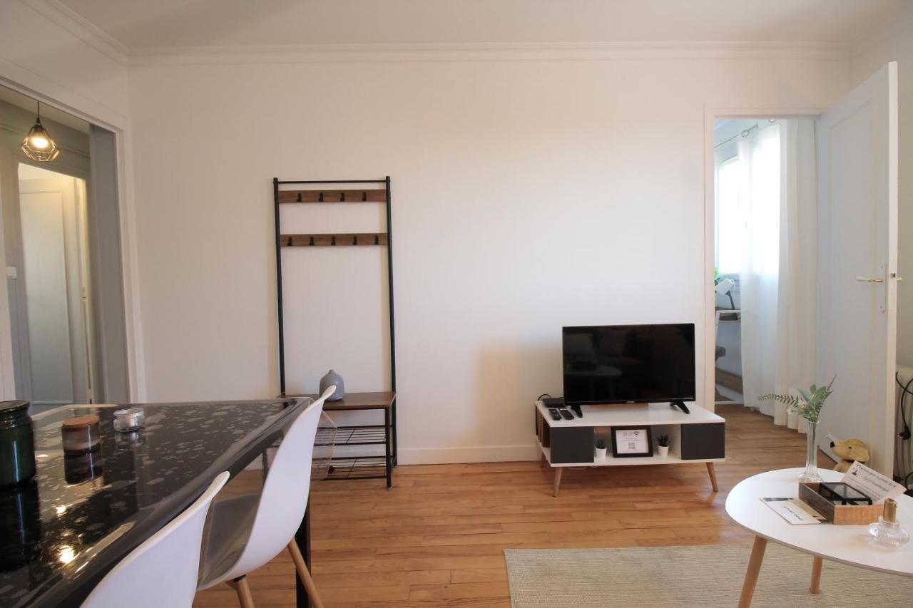 Lacolline-Ponthebert,Com - Appartement Entier Renove -Grand Parking Gratuit, Tout Equipe, Confortable, Netflix Et Amazon Prime Gratuits Et Illimites, Matelas Emma, Lave Linge, Vue Sur La Vallee, Rdc المظهر الخارجي الصورة